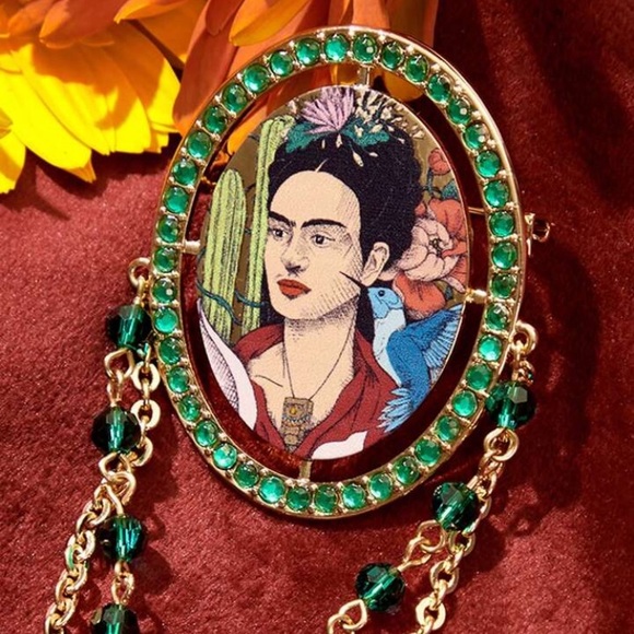 NEW Frida Kahlo brooch - Picture 4 of 5